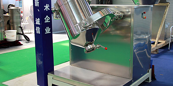 www.Minipress.ru 制药搅拌机醉酒桶，V型双缸，3D粉搅拌机