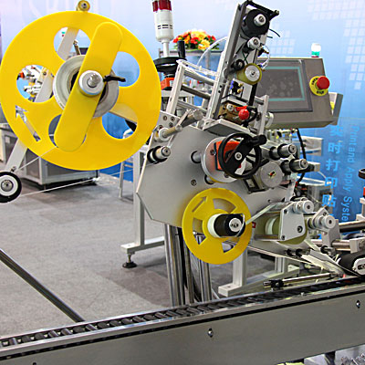 Automatic and semi-automatic labeling machines www.Minipress.ru