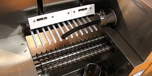 www.Minipress.ru umpan peralatan produksi, umpan memancing, umpan untuk mesin, membuat boilies