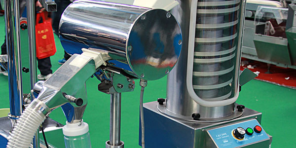 www.Minipress.ru Captatori di polvere e lucidatrici compresse e capsule di gelatina per la produzione farmaceutica