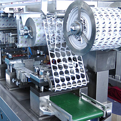 Automatic and semi-automatic blister machine www.Minipress.ru