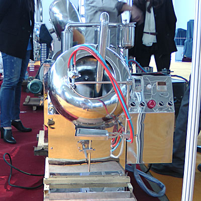 Unité d'enrobage pharmaceutique, de gouttes, de granulation, une machine d'enduction www.Minipress.ru