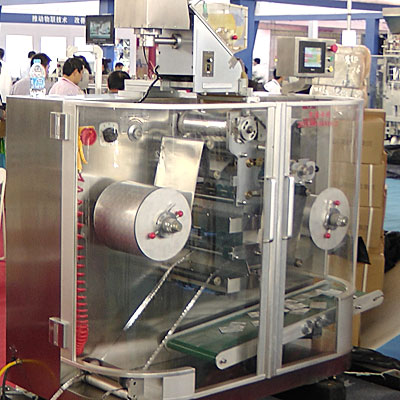 Machine d'emballage pour les comprimés, emballage de Contour, blister, les comprimés d'emballage en papier www.Minipress.ru