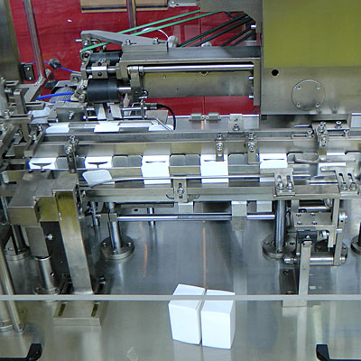 Automatische Kartoniermaschinen www.Minipress.ru