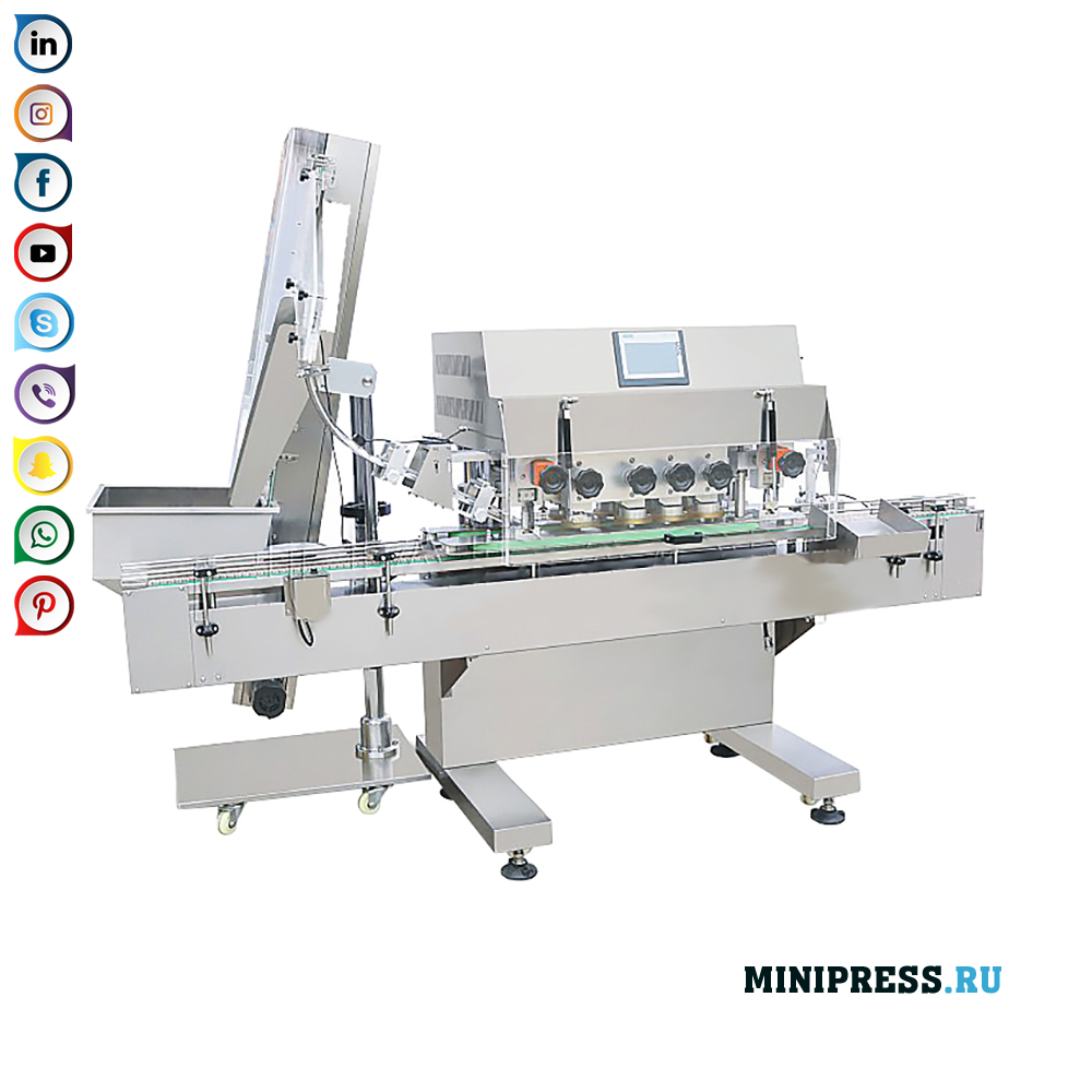 Կափարիչի ավտոմատ կերակրման մեքենա, որին հաջորդում է շիշը ծածկելը