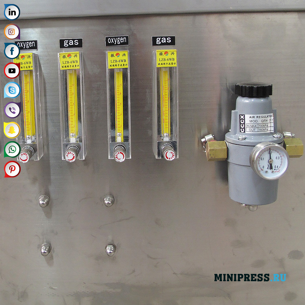 Автоматична машина за пълнене на течности и запечатване на стъклени ампули