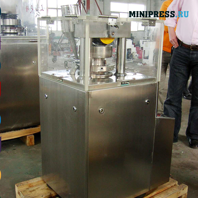 Pulbritablettide valmistamise seadmed