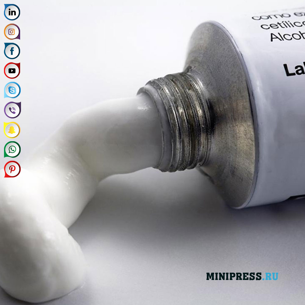 Produksi industri krim kosmetik