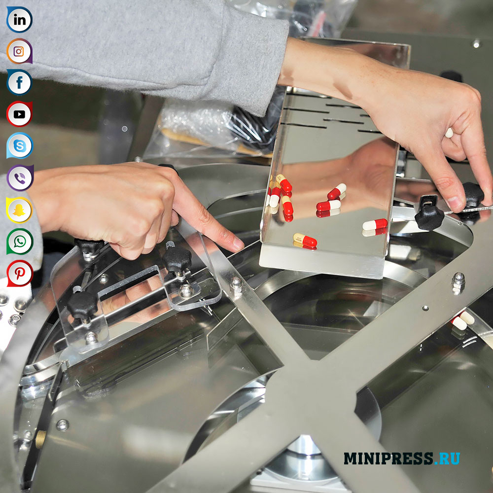 Farmasøytisk utstyr for telling og fylling av tabletter og kapsler