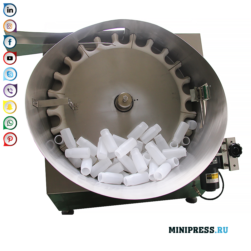 Automatisk utstyr for orientering av plastflasker