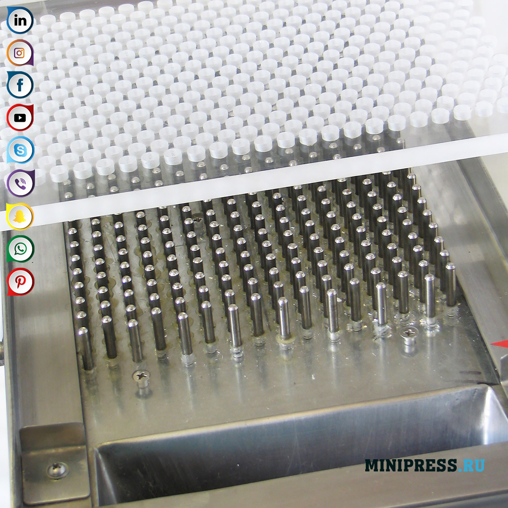 Manu-manong capsulator para sa encapsulation ng hard capsule powder