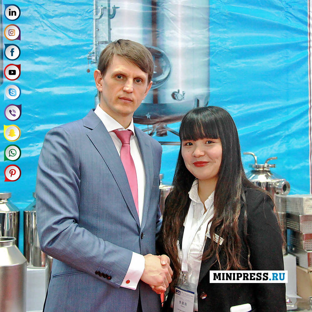 Ампульна машина для заповнення та ущільнення