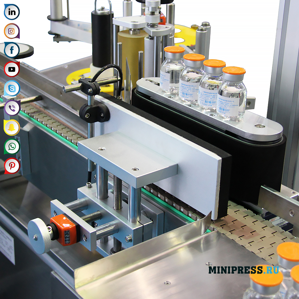 Máy dán nhãn tự động